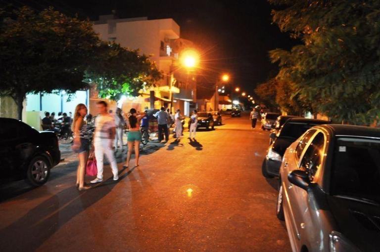 Ministério Público quer disciplinamento de calçadas dos bares nas imediações das Faculdades Integradas de Patos