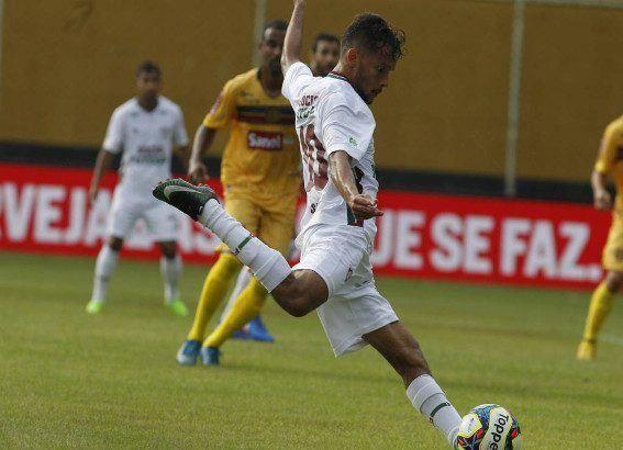 Flu sofre, mas segura empate com o Madureira e se garante na final