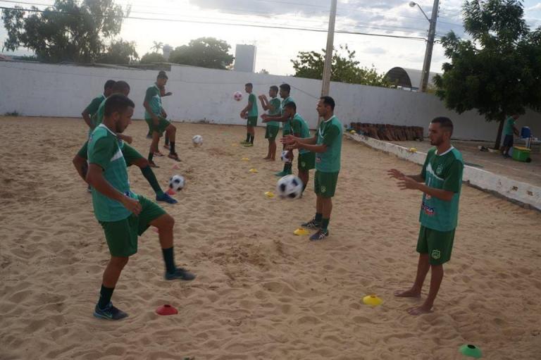 Ainda em fase de montagem de elenco Nacional fará jogo-treino próximo Domingo