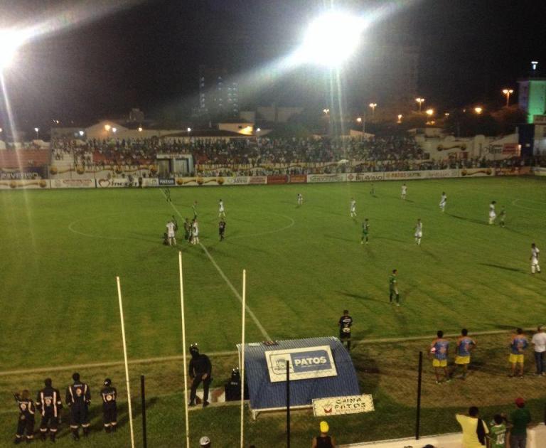 Nacional vence a terceira seguida e entra de vez na briga pela liderança do Grupo A
