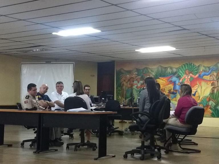 Justiça Eleitoral realiza reunião com órgãos de Segurança em Patos. Escute