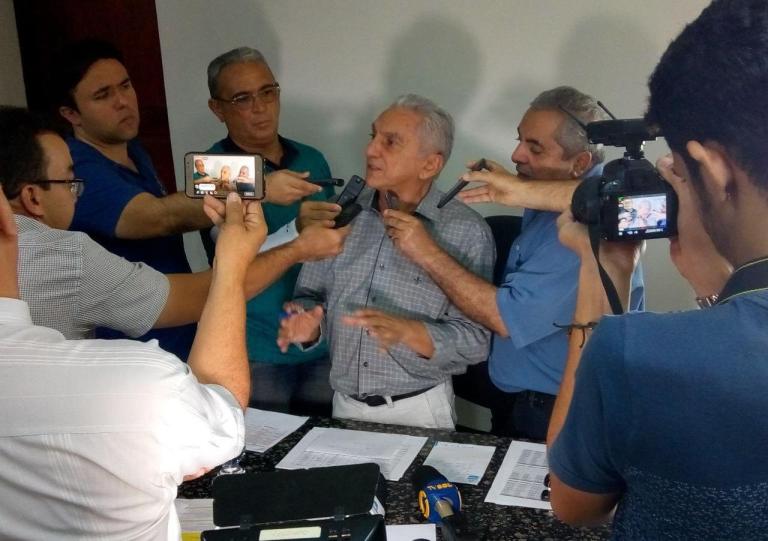 Bonifácio Rocha diz que Dinaldinho \\\\\\\”pedalou\\\\\\\” para pagar a folha de servidores de Patos