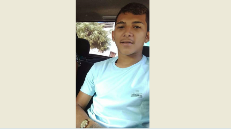 Jovem é assassinado dentro da casa da própria mãe no Bairro Jatobá, em Patos