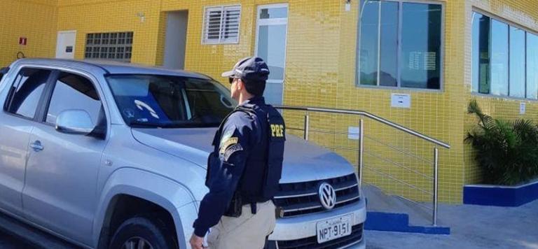 PRF de São Mamede recupera Amarok roubada na cidade de Itambé-PE