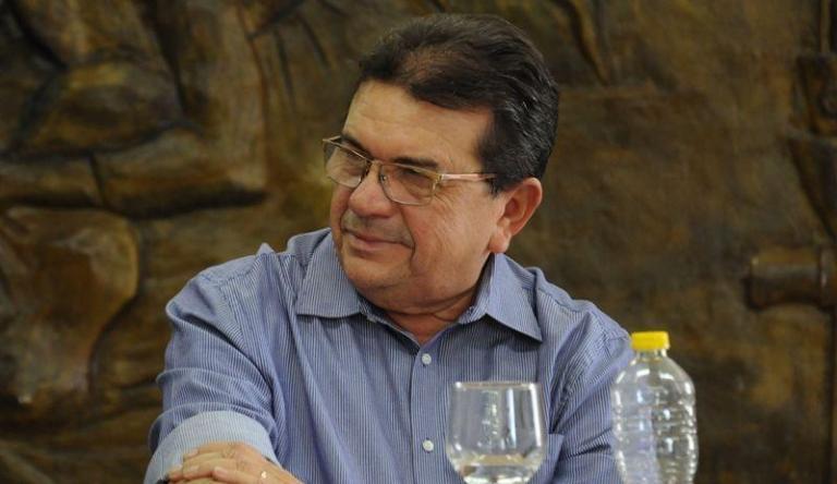 Arnon Medeiros alega “quebra de confiança” e entrega pasta como secretário de Finanças do Município de Patos