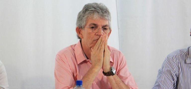 Ricardo desembarca em Natal e é preso pela Polícia Federal
