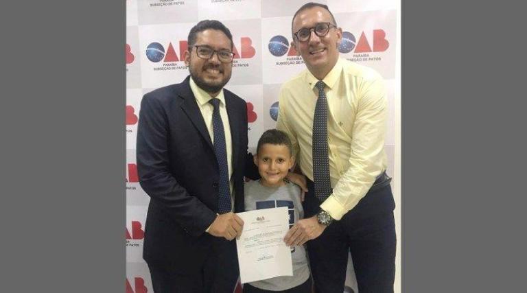 Presidente da OAB/Patos substitui Corsino Neto e nomeia o Advogado Jairo Carlos na Comissão de Defesa dos Direitos dos Autistas