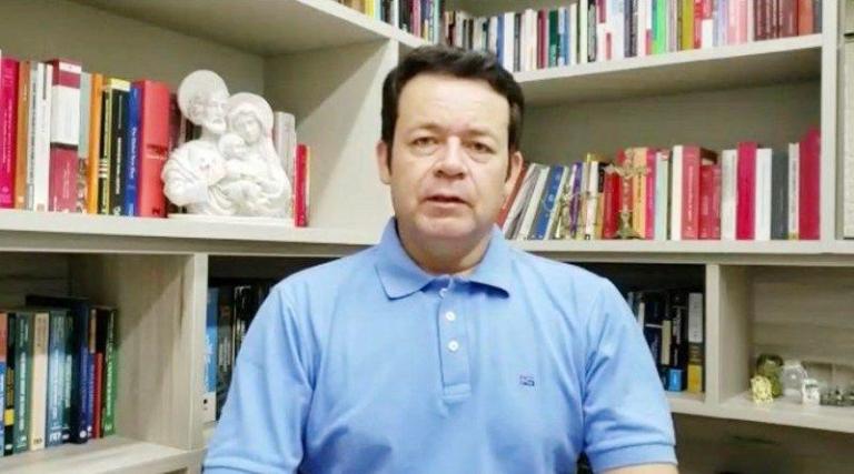51,8%: Dr. Ramonilson vence enquete espontânea para Prefeito de Patos na Rádio Espinharas. Veja os números