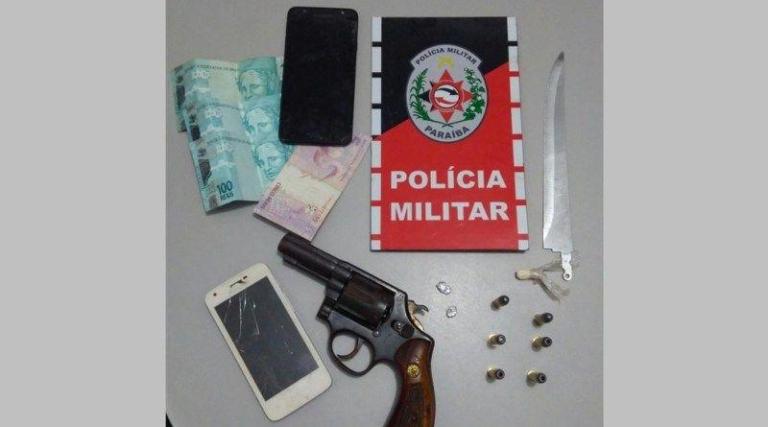 Policia Militar apreende arma de fogo na madrugada desta segunda-feira (17) em Patos