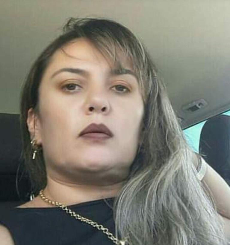 Mulher é encontrada morta a tiros dentro da própria casa, em Jericó, PB