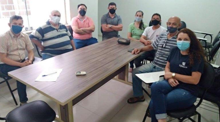 Em reunião Rádio Espinharas define cobertura para o dia da eleição