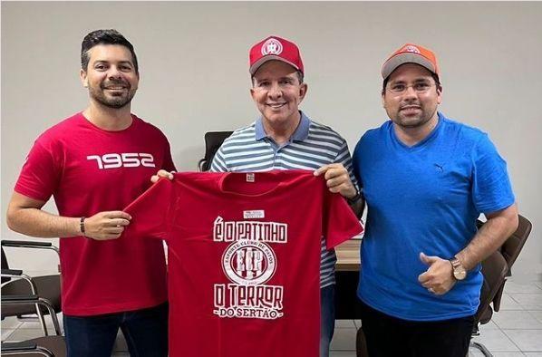 Diretoria do Esporte Clube de Patos se reúne com o Prefeito Nabor Wanderley para tratar sobre apoio na disputa da 2ª Divisão do Paraibano