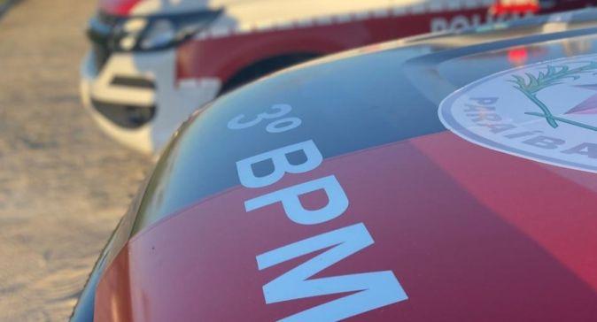 Mototaxista tem moto tomada em assalto em Patos